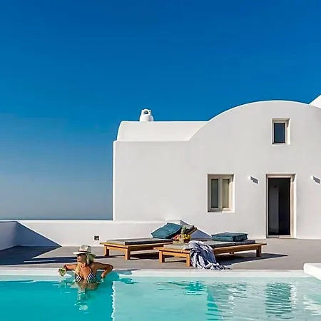 White & Co. Exclusive Island 4*